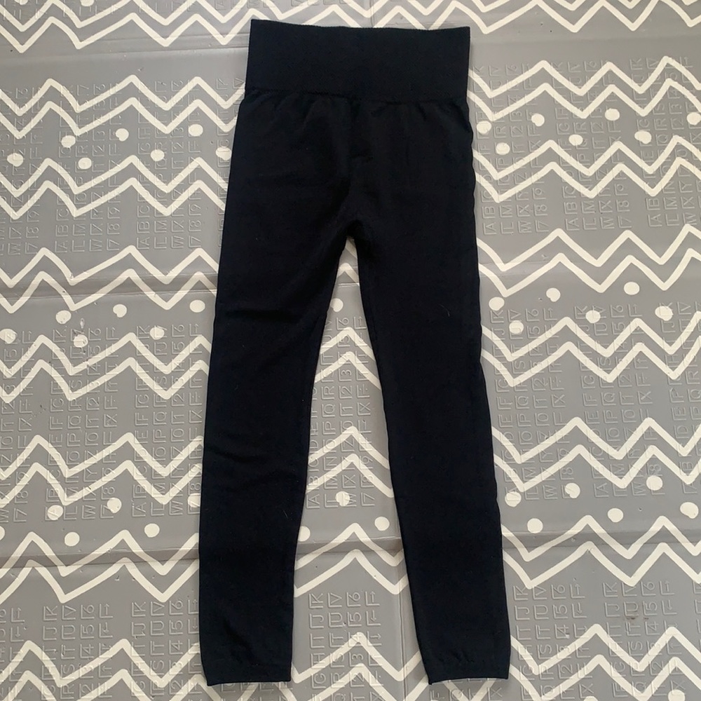 Thick and warm black leggings